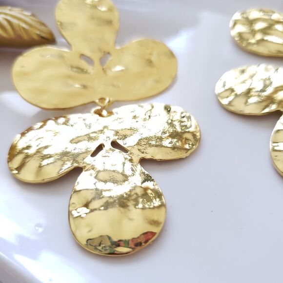 Zara Double Clover Earrings - Picture 5 of 9